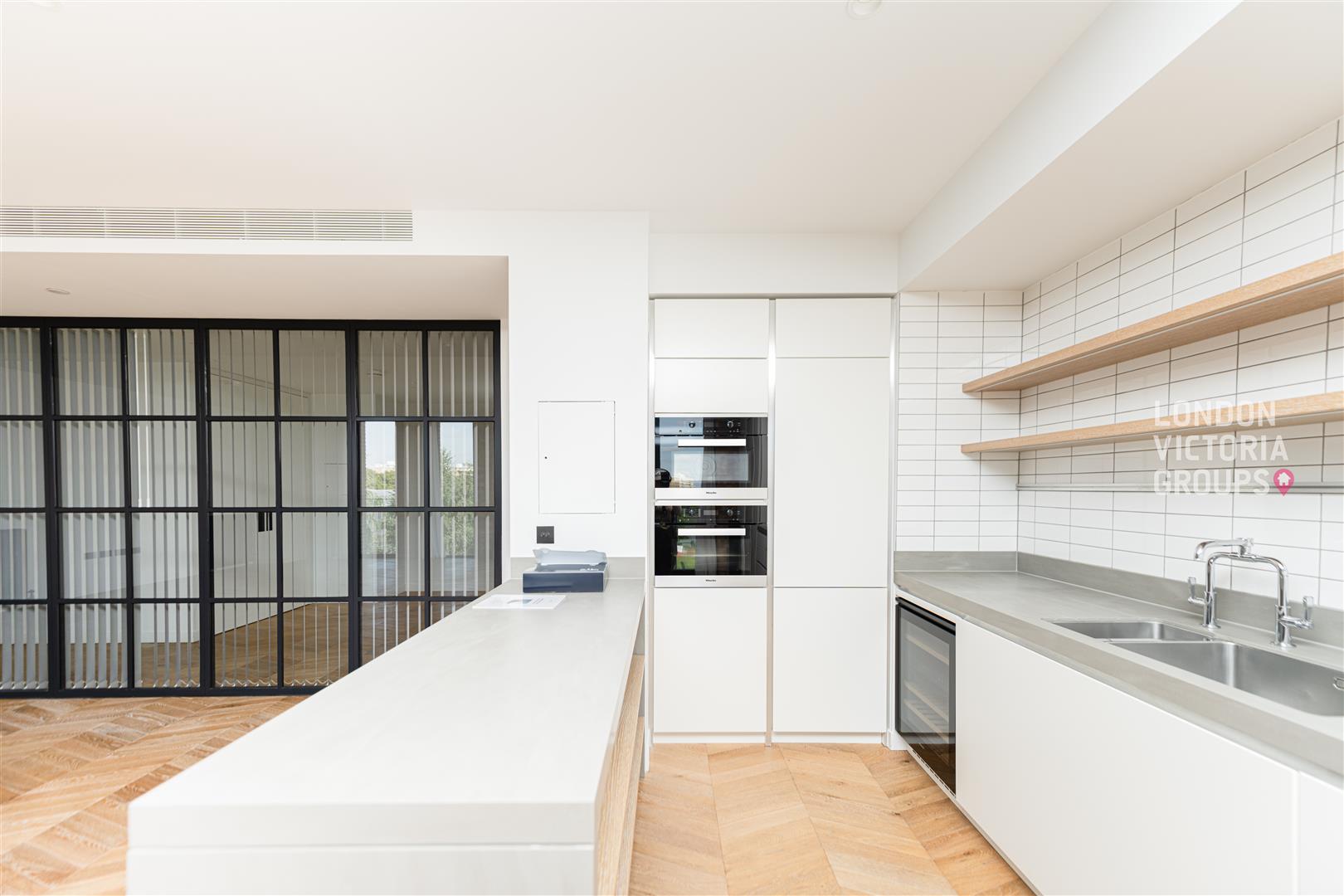 2 bed property in Switch House East, Circus Road East, Battersea Pow, London